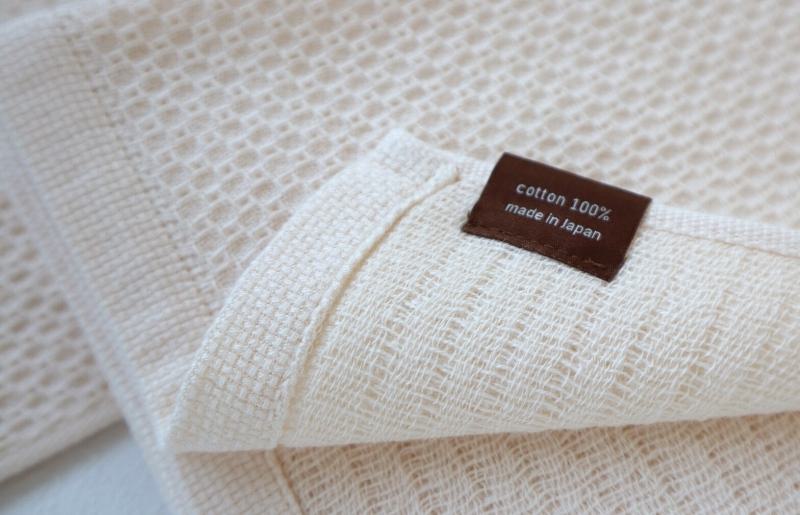 【ソフトハニカム】泉州南部織 フェイスタオル3枚セット（ベージュ）+ソフトハニカム織ハーフハンカチ1枚 G1907