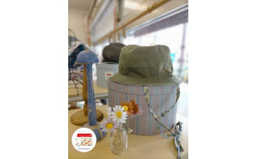 AO026【warmheart】モスグリーン×リバティのバケットハット/帽子(57.5cm)