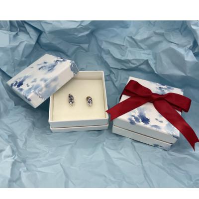 ふるさと納税 近江八幡市 『ビワパール(R)』の蒔絵ピアス K18(藤) |  | 03