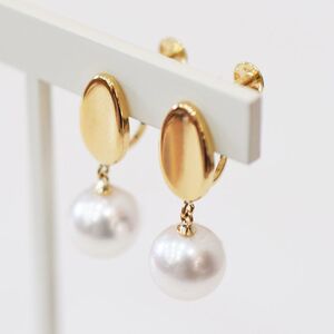 S085-503_あこや真珠 天草 イヤリング 7.5ｍｍ - 8mm ホワイトピンク 真珠 楕円