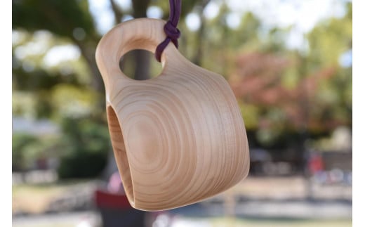 
            木製カップ　ククサ (ワックスコード(紐)付き)
          