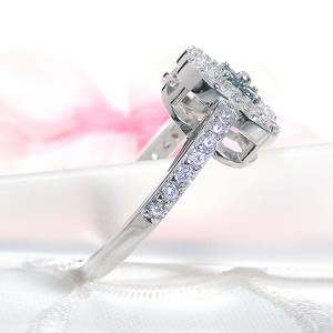 指輪 プラチナ PT900 【0.61ct】 ダイヤモンド ブルーダイヤ レディース リング クローバー 四つ葉 花 ダイヤリング【f259-pt-bd】 ALPAZ121