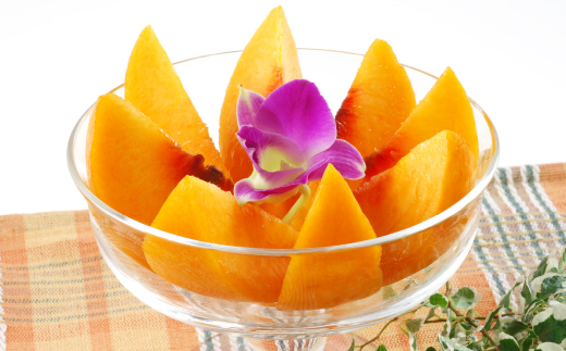 黄金桃(ご家庭用)6～9玉入り　【2025年8月末頃より発送予定】【配送不可地域：離島】