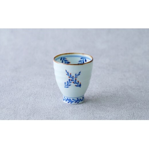 有田焼 ネジバナ ぐい吞み【染付の器 匠】食器 器 うつわ 和食器 日本酒 酒器 ぐい吞み 染付 晩酌 手仕事 プレゼント ギフト gb010_イメージ2