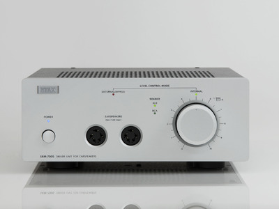 STAX　SRM-700S　半導体方式ドライバー・ユニット　ハイエンドモデル