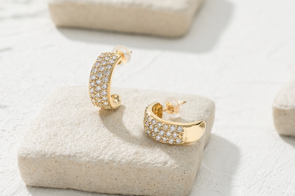 K18 ダイヤモンド1.0ct パヴェスタッドピアス 43-6285