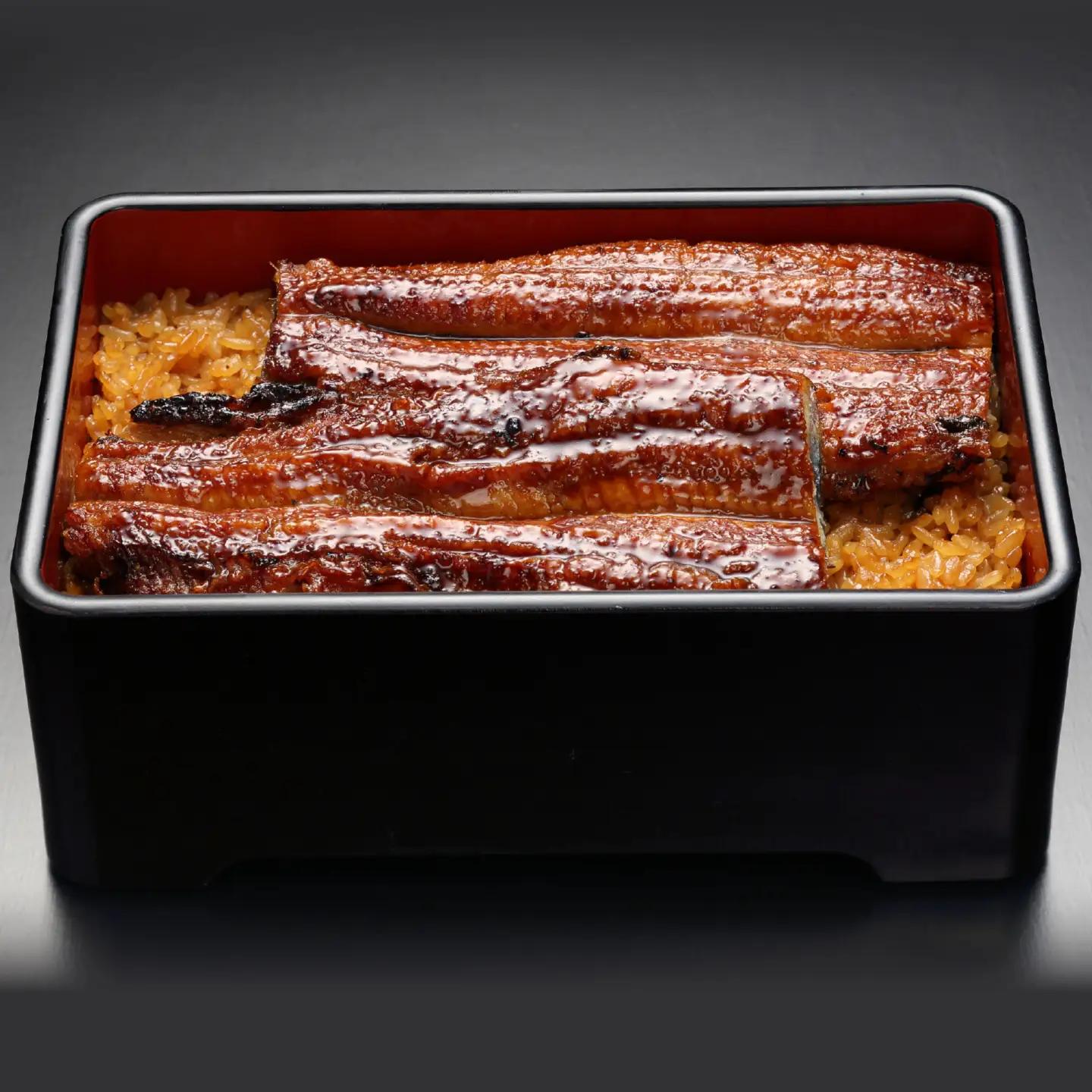 きんし丼でおなじみの老舗うなぎ料理 「逢坂山 かねよ」 うなぎ蒲焼 一尾（約175g） [KY001]/ 鰻 うなぎ 国産鰻 国産うなぎ 鰻蒲焼 うなぎ蒲焼き 国産うなぎ