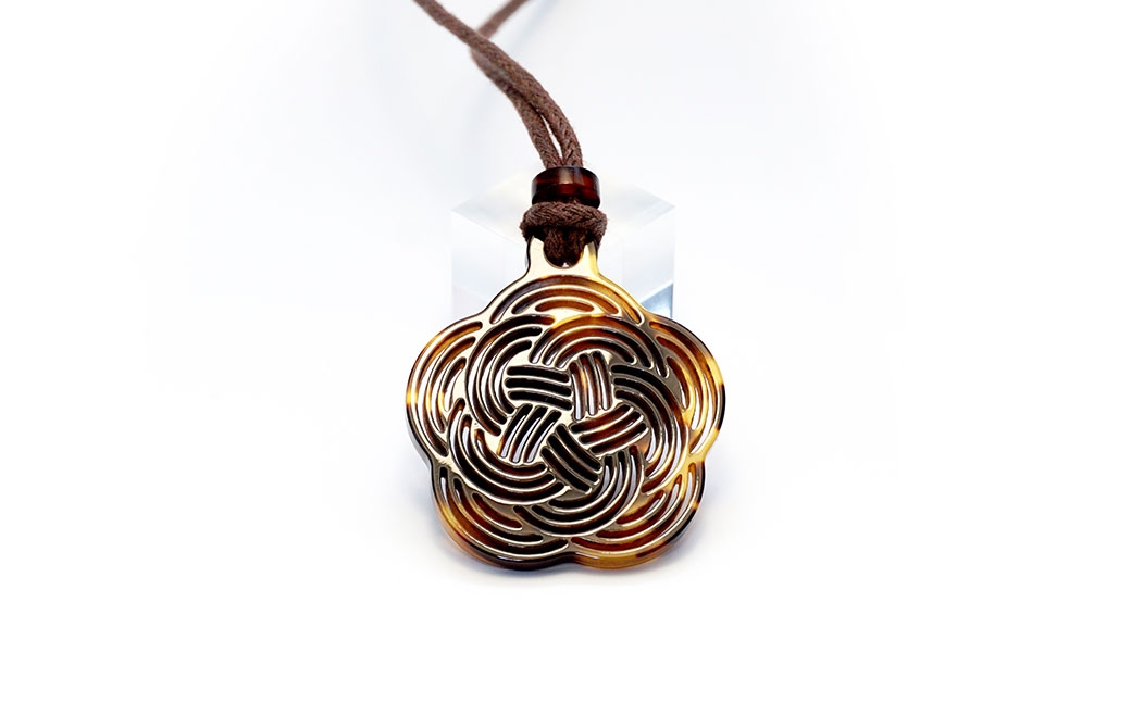 【 べっ甲 】 《 Mizuhiki シリーズ 》 Azalea ペンダント