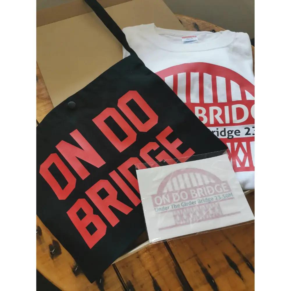 ON DO BRIDGEオリジナル TシャツSET KIDS 【Aセット】 110サイズ オリジナル セット 半袖 綿100％ サコッシュ キャンパス地 ステッカー KIDS 子供用  大人用 メンズ