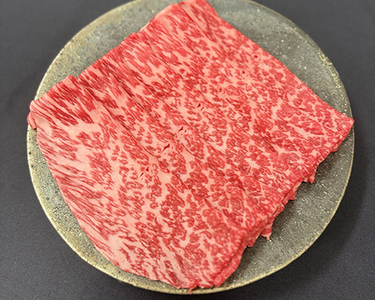 A4A5等級 未経産雌限定 特撰近江牛　赤身　すきやき　しゃぶしゃぶ500ｇ折箱入り【FO10SM】