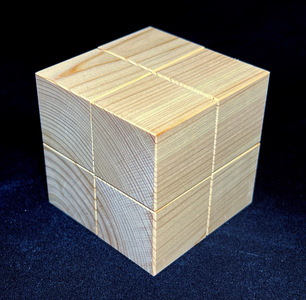 1907 木目合わせ立体パズル　桧8P 木目 自然素材 SDGｓ 知育 玩具 集中力 脳トレ パズル キューブ 唯一無二 ひのき 杉 木材 無添加