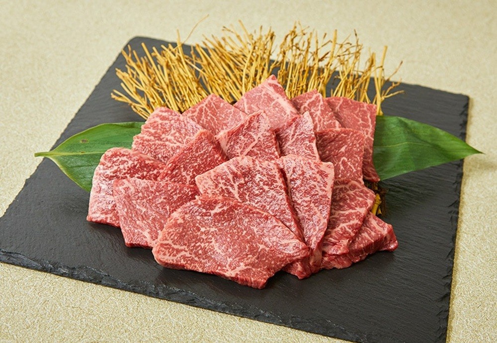 
                  佐賀牛ランプ 焼肉用800ｇ（400ｇ×2）
                
