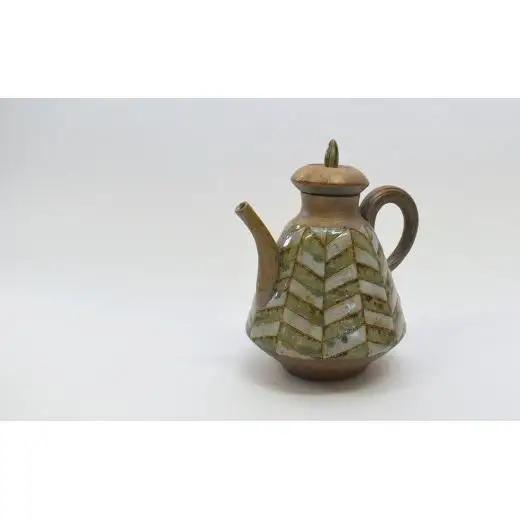 釉彩注器（酒器）和食器 醤油さし ソースポット 陶芸品《受注制作》蓋付き注器 調味料入れ 酒器 お銚子 徳利 和食器 おすすめ おしゃれ モダン 陶芸 手作り 食器 陶器 陶芸作家 インテリア オブジェ
