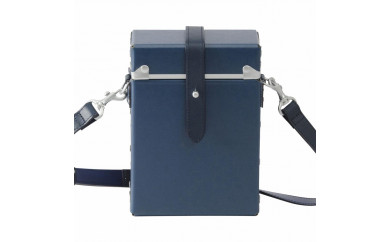 豊岡鞄　嘉玄　ファイバー　チトセ　縦型ショルダー　（ネイビー）