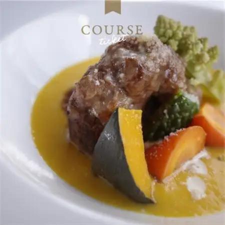 大阪・中之島の夜景が美しい『創作料理とワインのお店 上田慎一郎』2人だけに贈るフルコースペアお食事券【1418958】