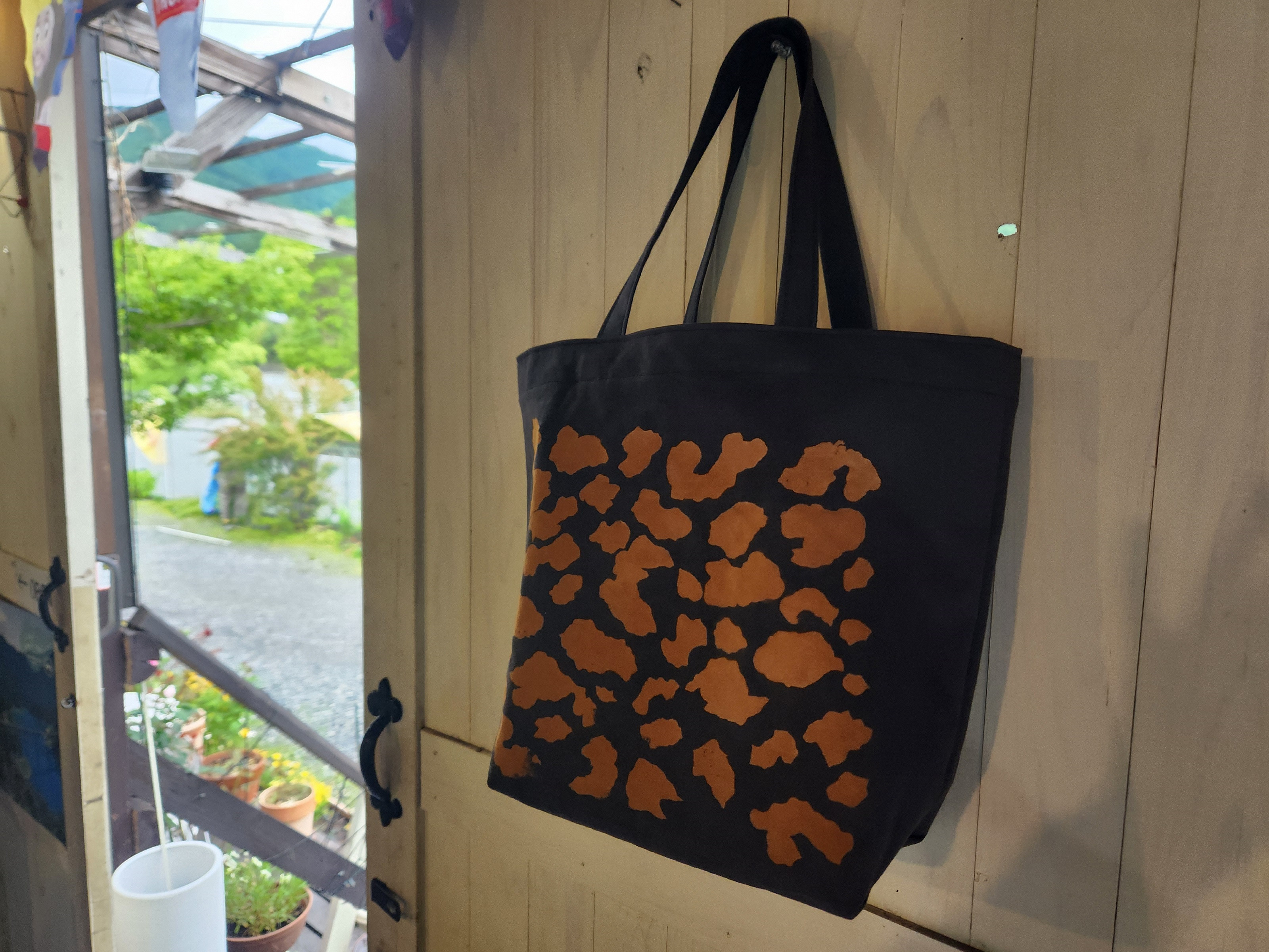 川根茶染　トートバッグ（濃）、全体像２