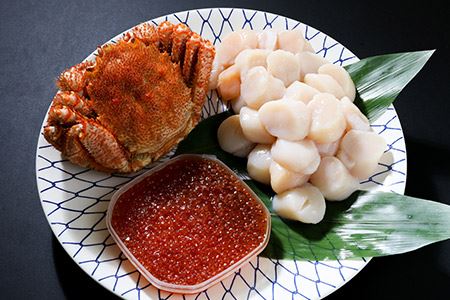 【年内配送可】【北海道根室産】海鮮セット(毛がに、ホタテ貝柱、いくら) D-05001