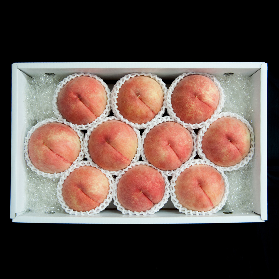 あら川の桃　秀品4kg（10～12玉入）　化粧箱入　