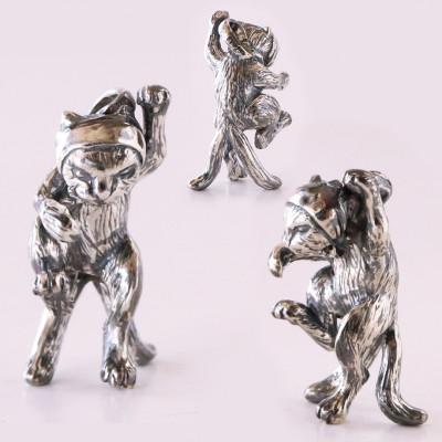 ふるさと納税 山梨県 【和の彩 wanoiro】銀製『頬かむりをして踊る猫又』妖怪もののけ根付ジュエリー 659-861 |  | 02