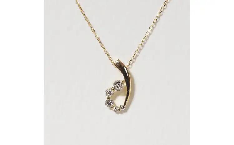 K18 0.12ct グラデーションダイヤモンドペンダント 山梨県 甲斐市 BQ-205