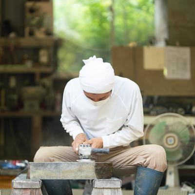 ふるさと納税 伊勢原市 【成瀬石材店】日向石の大山箸置き 1個 |  | 03