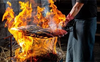 かつお タタキ 1節(350～450g) 本場 高知 藁焼き かつおのたたき 鰹 本場 土佐 わら焼き 葉 にんにく ダレ タタキ用ダレ 天日塩 付き セット 須崎市