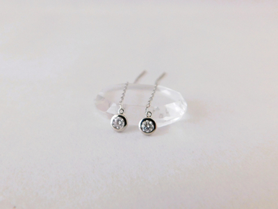 Pt900【D SI EX H&C】ダイヤモンドチェーンピアス トータル0.2ct K06056-H