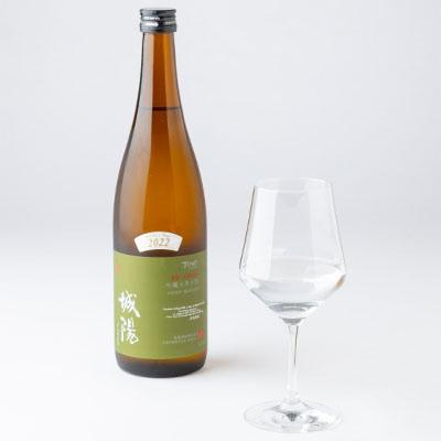 ふるさと納税 城陽市 日本酒「城陽」吟醸酒55祝　720ml |  | 02