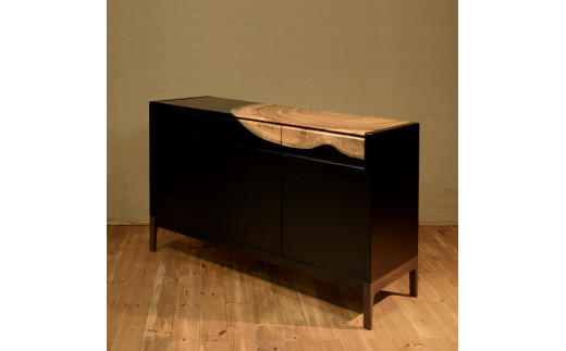 
            KUSUカウンターキャビネット　WAプラス　大川市
          