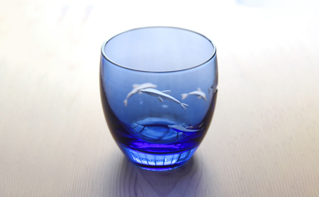 浅草切子 aquatic「Dolphin Dance 丸オールド青藍」