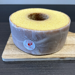 米粉のバームクーヘンMサイズ【 お菓子 神奈川県 小田原市 バウムクーヘン バウムクーヘン】