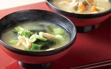 つぶ味噌仕立て 本格 フリーズドライ みそ汁（21食・3種）＆森のくまさん（米） ＜小セット＞／ お米 豚汁 味噌汁 セット 簡単 お手軽 食べ比べ 即席 お取り寄せ