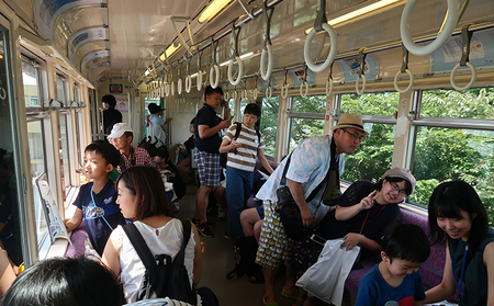 千葉都市モノレール貸切列車・車両基地見学 ３０名様まで