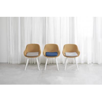 ふるさと納税 長浜市 エアウィーヴ　クッション　ネイビー |  | 01