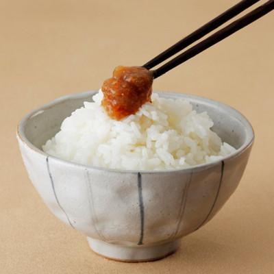 ふるさと納税 田辺市 ごまとかつおのおいしい梅肉2個セット【umy014】 |  | 01