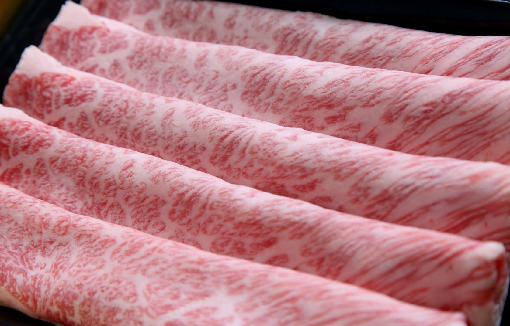 
            【定期便】【全6回】佐賀牛 肩ローススライス 500g
          