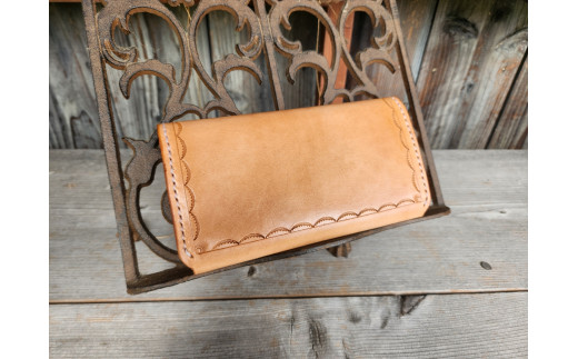 ロングウォレット　Slim(カットワーク)　【本革 牛革 財布 長財布  サイフ 手縫い 雑貨 おしゃれ オリジナル レザー職人 手縫い フウネレザーファクトリー】 [BFAJ124]