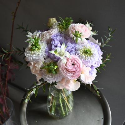 ふるさと納税 江南市 季節のお花を楽しむブーケ7 |  | 02