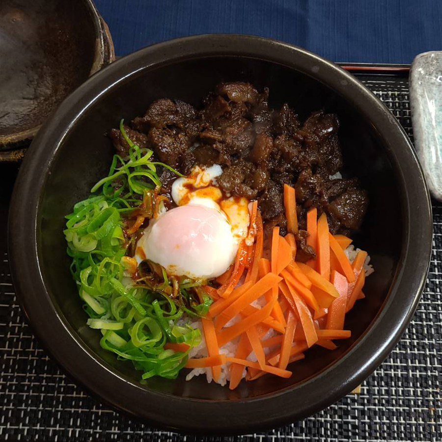 松阪牛牛すじ煮１ｋｇ