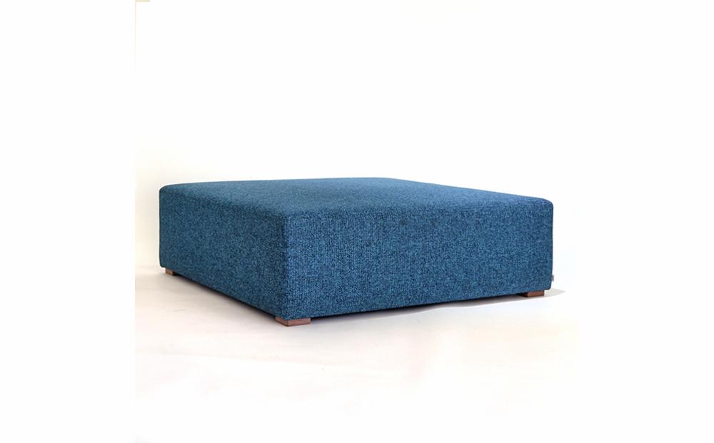 旭川家具 宮田産業 GRUNDY(グランディ) パフ 幅120 奥行120 【 国産 無垢 インテリア 木製 ポップ ソファ ソファー 1人掛け コンパクトソファ ソファベッド コーナー リビング ダ