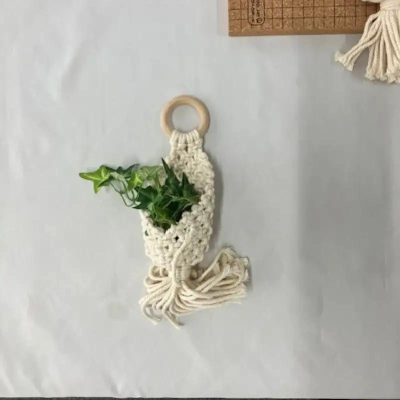 ハンドメイド  マクラメ　小物入れ /  マット テーブルウェア 敷物 雑貨 手作り 【stn004】