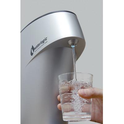 ふるさと納税 天理市 Waterlogic UVハイブリッド浄水器 Edge-J3.0 シルバー |  | 01