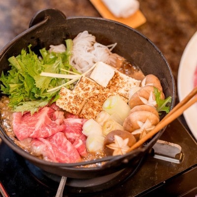 【毎月定期便】 京都姫牛 MIX彩りすき焼き用500g(ロース、モモ、カルビ)全6回【配送不可地域：離島】【4010982】
