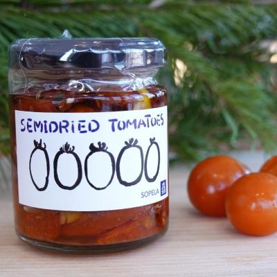 ふるさと納税 壮瞥町 <2025年12月上旬よりお届け>寒締めちぢみほうれん草とセミドライトマトオイル漬けSBTR007 |  | 02