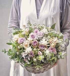 フラワーアレンジメント Lサイズ 花 花束 ブーケ アレンジ プレゼント 贈り物 花のある生活ドライフラワー 生花 お祝い 記念日　株式会社KACHA 45-010