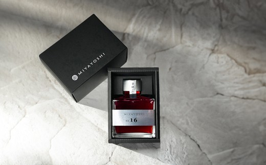 1106.MIYAYOSHI　SILVER LABEL　No.16 small bottle(A1106-1)