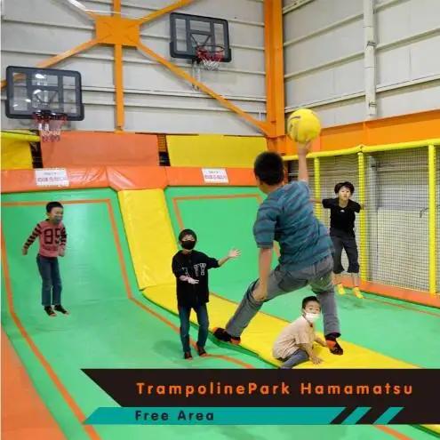 【トランポリンパーク浜松】ご招待券2,500円分　（ギフトカード　1,000円券×1枚　1,500円券×1枚）※デザイン全4種　施設利用券 レジャー施設 体験型 屋内 全天候型 静岡 浜松市 3.いっ