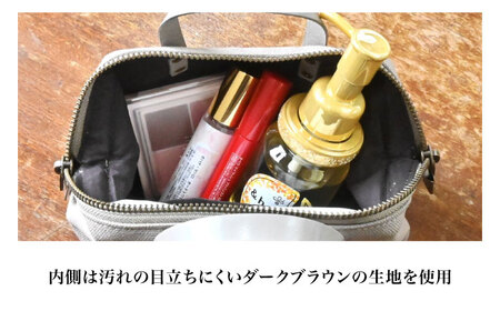 帆布ミニポーチ サンドベージュ×本革持ち手マリーヌ(紺色)　滋賀県長浜市/株式会社ブラン・クチュール[AQAY226]