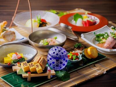 【日本料理「隨縁亭」（ホテルモントレ仙台）】ペアランチ食事券《ワンドリンク付　オリジナル御膳セット》【仙台市 宿泊 チケット 人気 おすすめ】