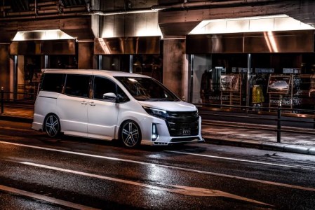 【トヨタ 80系 ノア】 ピラーパネル 6ピース （AES製） 【カーボン柄 ブラック仕様】 3173-9140 自動車 車 パーツ カスタム 塗装不要 TOYOTA NOAH ZRR80W ZWR80W ZRR80G ZWR80G